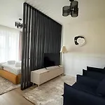 A Style - Coresi Апартаменти *