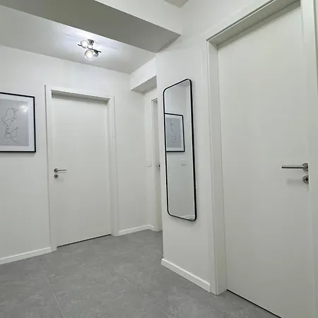 A Style - Coresi Apartment Brasov